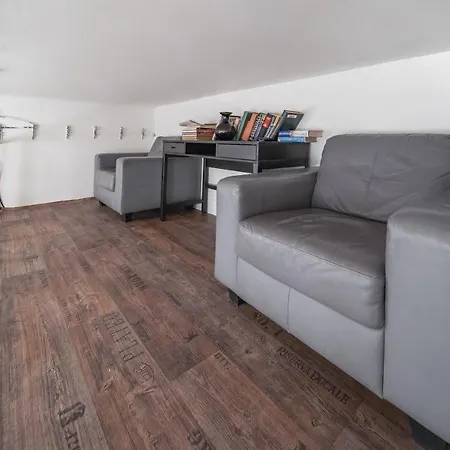 Hostel Orange *