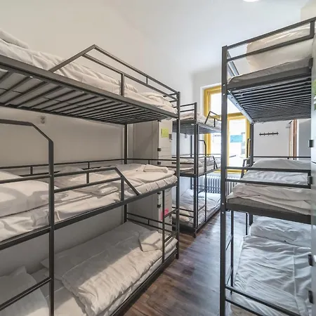 Orange Hostel Prague