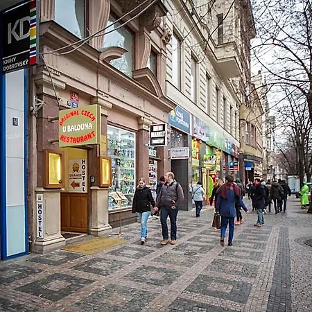 Orange * Prag