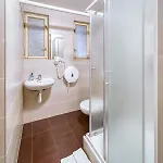 شباب أورانج