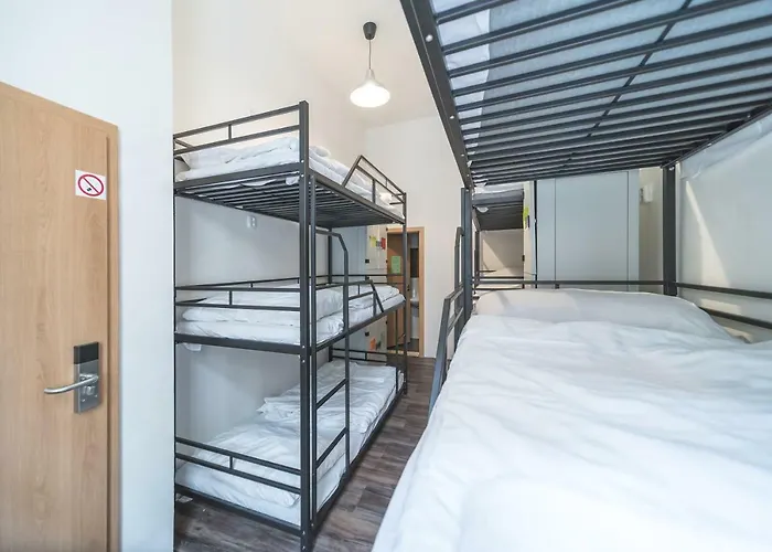 Orange Hostal Praga