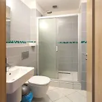 Vandrerhjem Orange